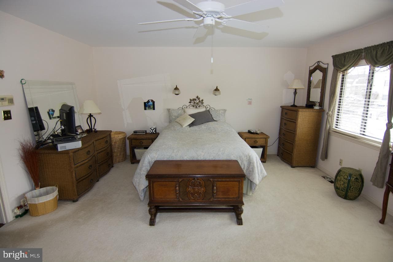 35 Pine Woods Court photo 12