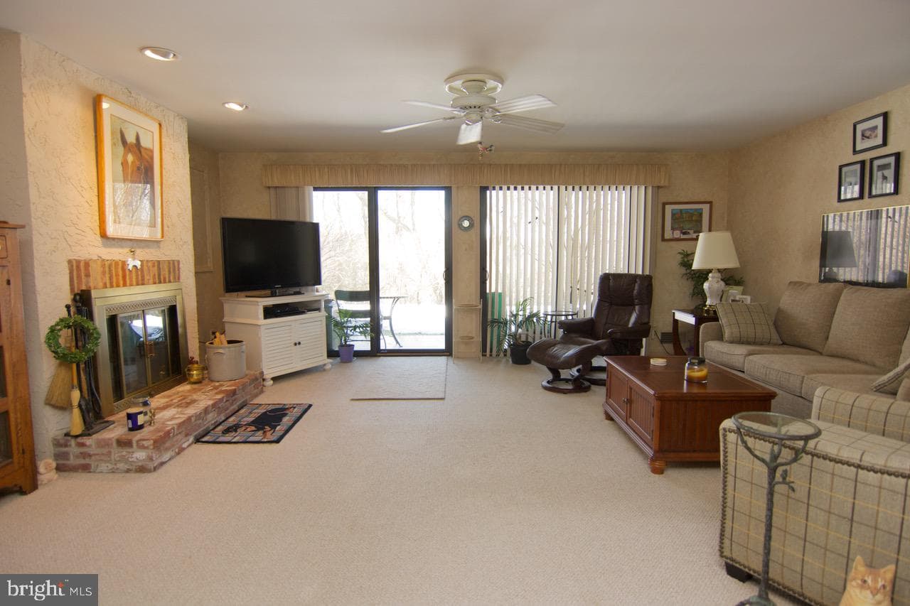 35 Pine Woods Court photo 16