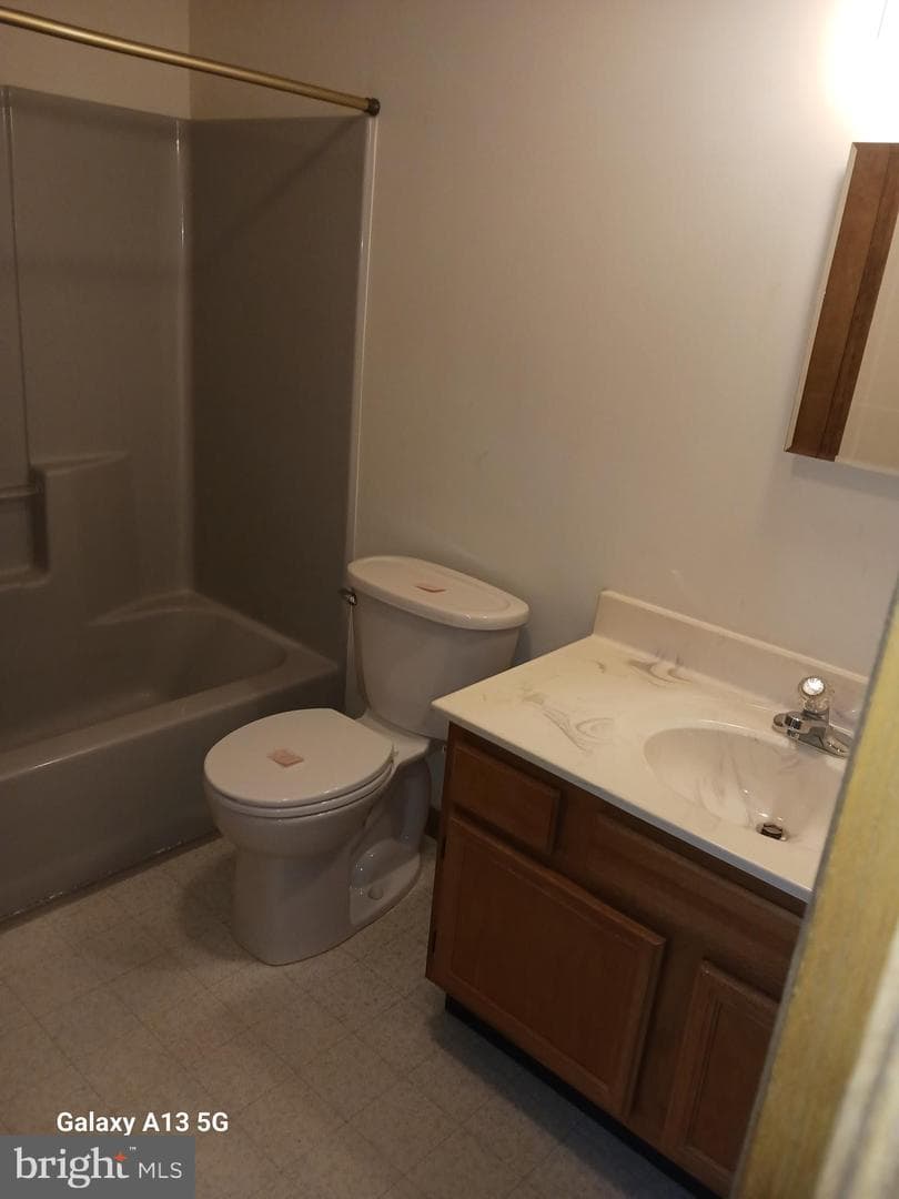 211 Poplar Drive photo 13