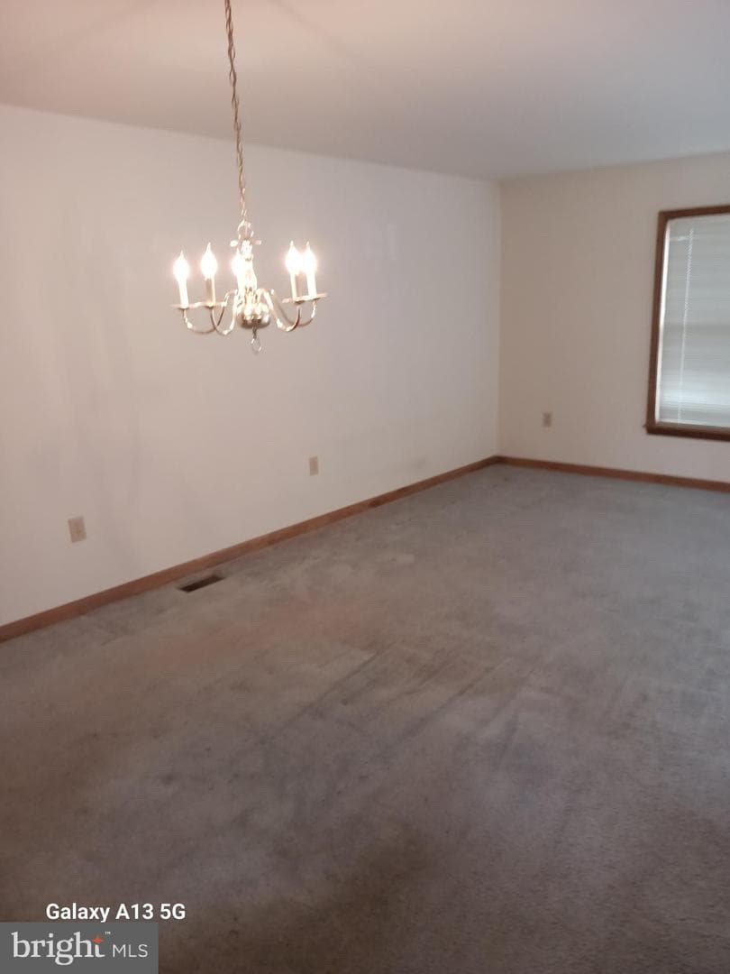 211 Poplar Drive photo 9