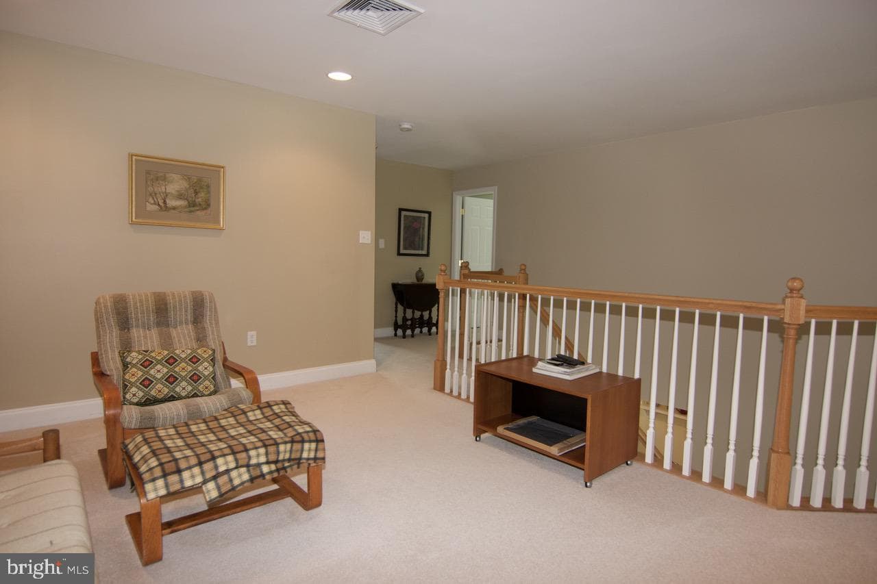 226 Oak Hill Lane photo 19