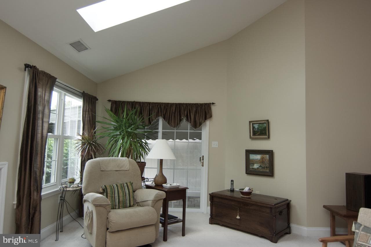 226 Oak Hill Lane photo 9