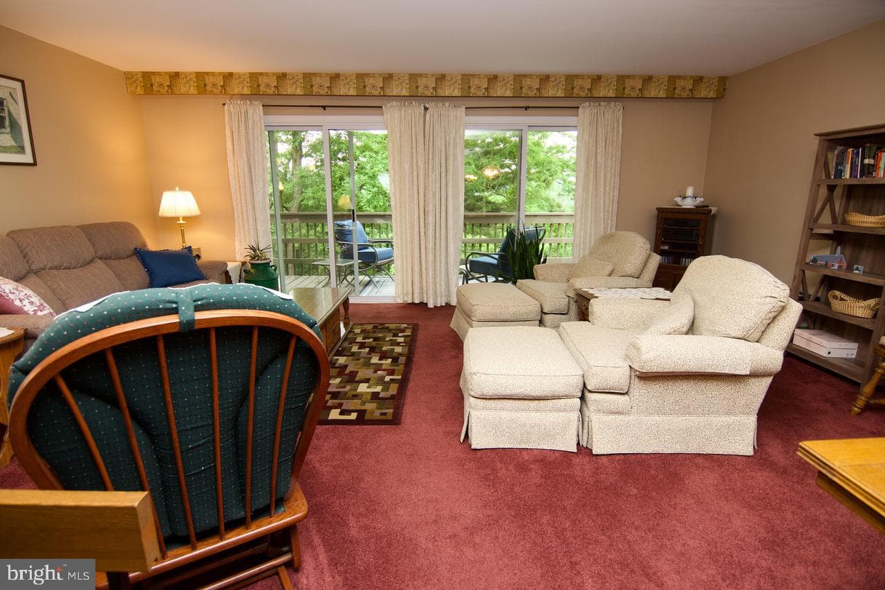 24 Pine Woods Court photo 7