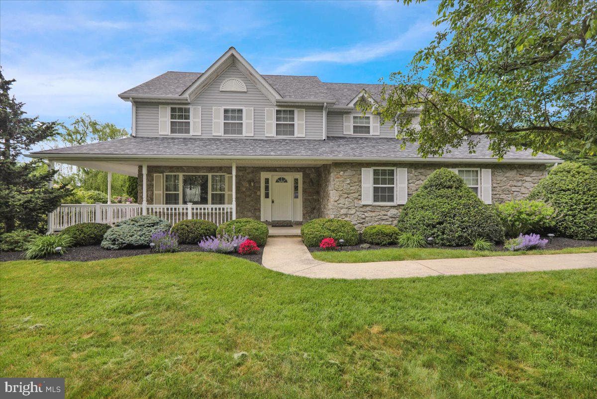 147 Fox Hill Drive photo 46