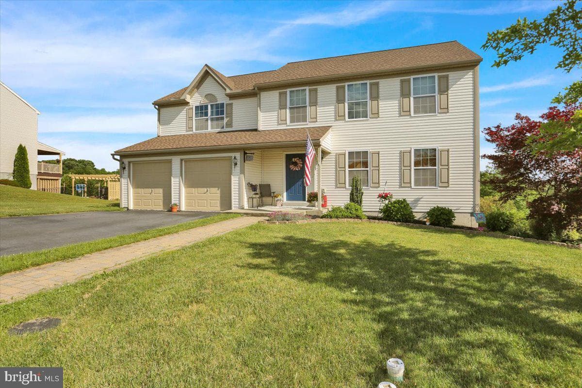 59 Sunglo Drive photo 2