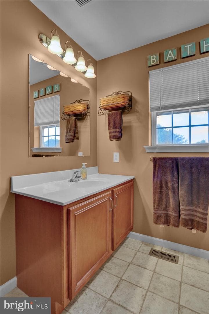 59 Sunglo Drive photo 33