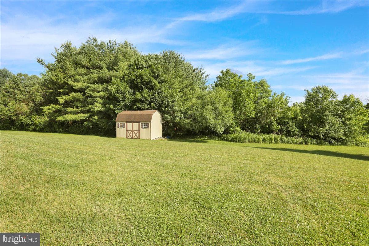 59 Sunglo Drive photo 9