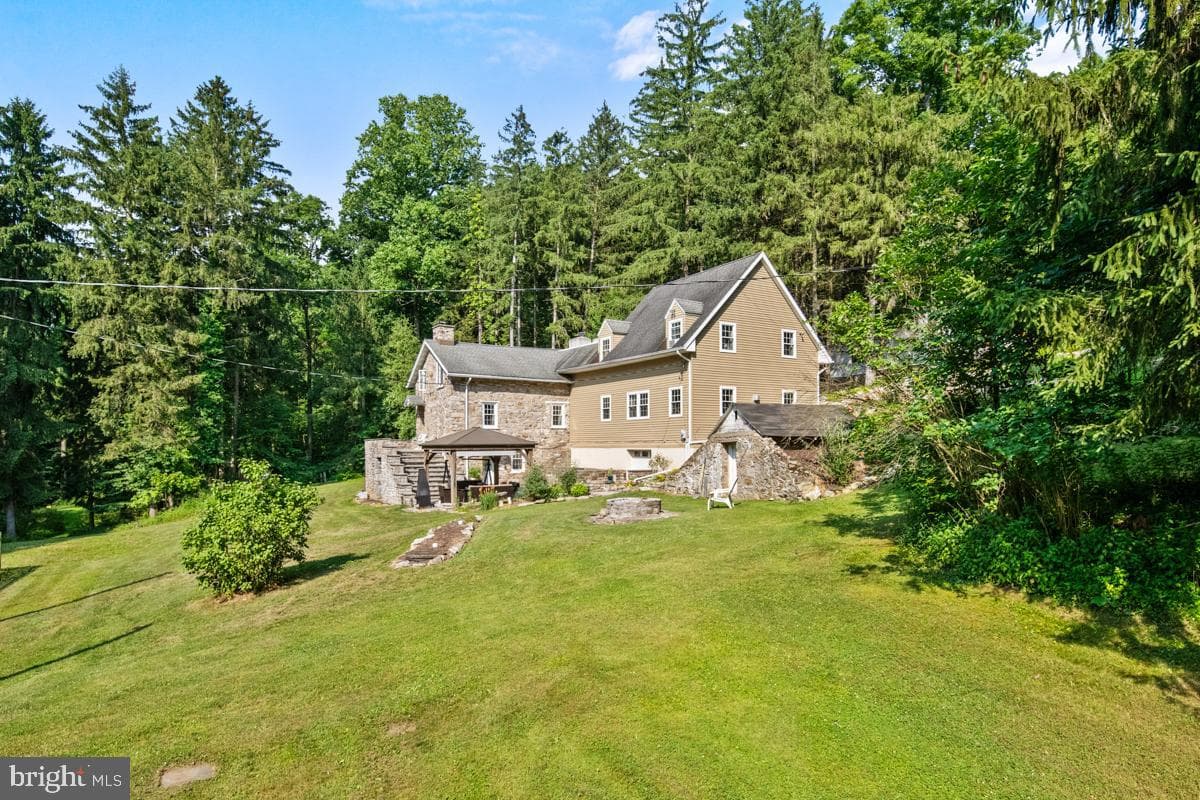 97 Hartline Road photo 44