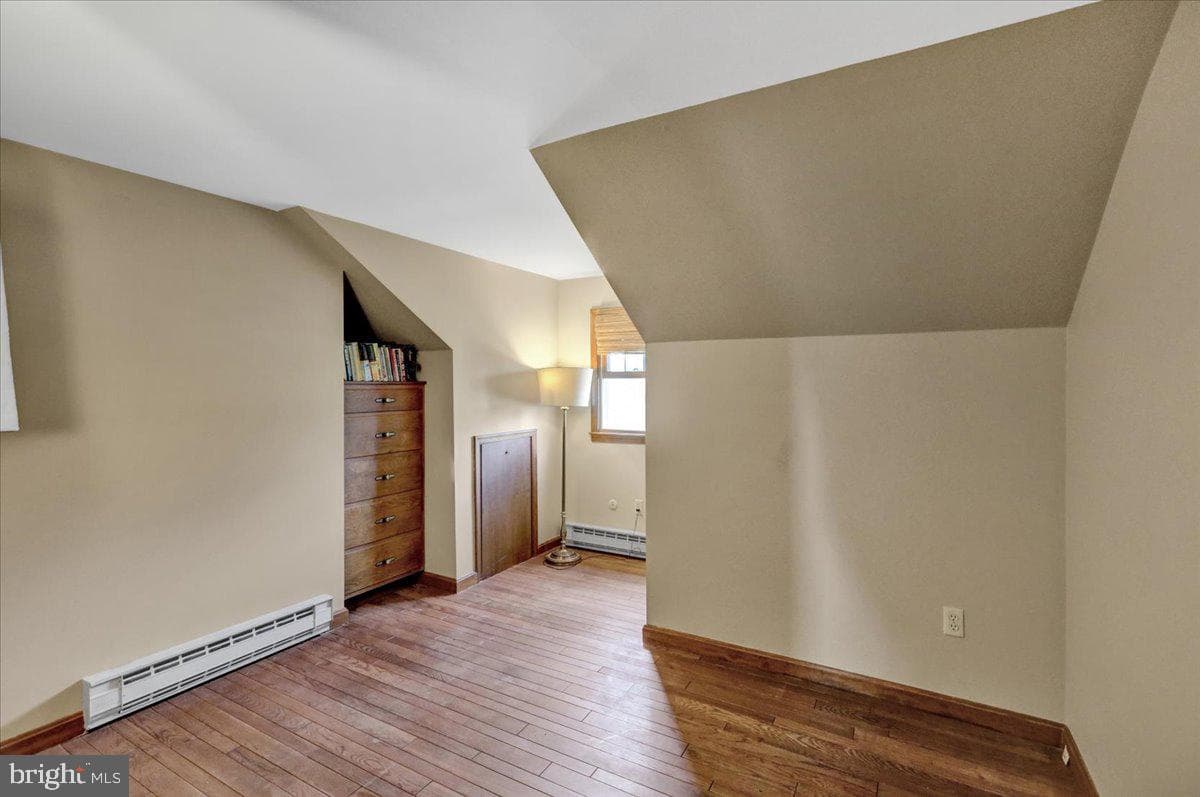 831 N Church Road photo 24