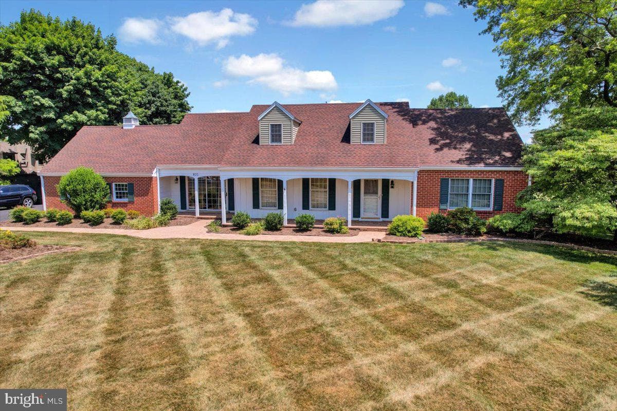 831 N Church Road photo 38