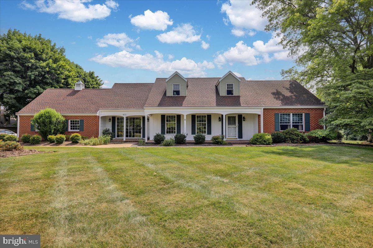 831 N Church Road photo 48