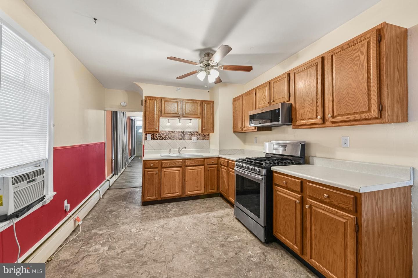 1348 Birch Street photo 9