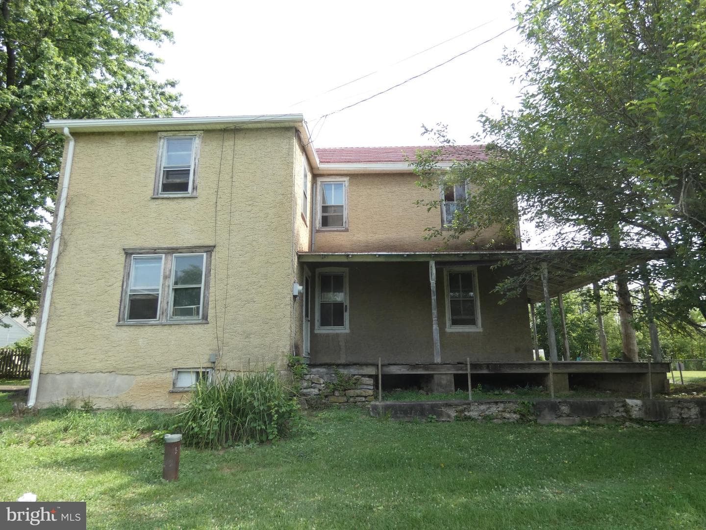 16 Eshbach Lane photo 3