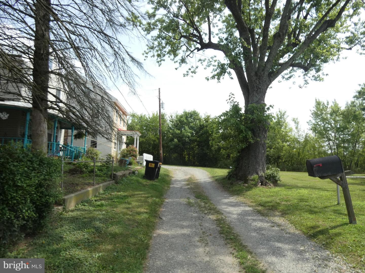 16 Eshbach Lane photo 6