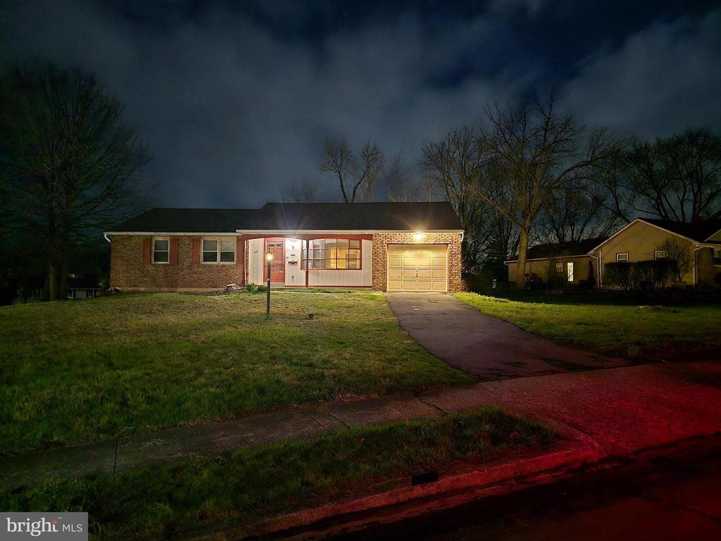 733 Fernwood Drive photo 6
