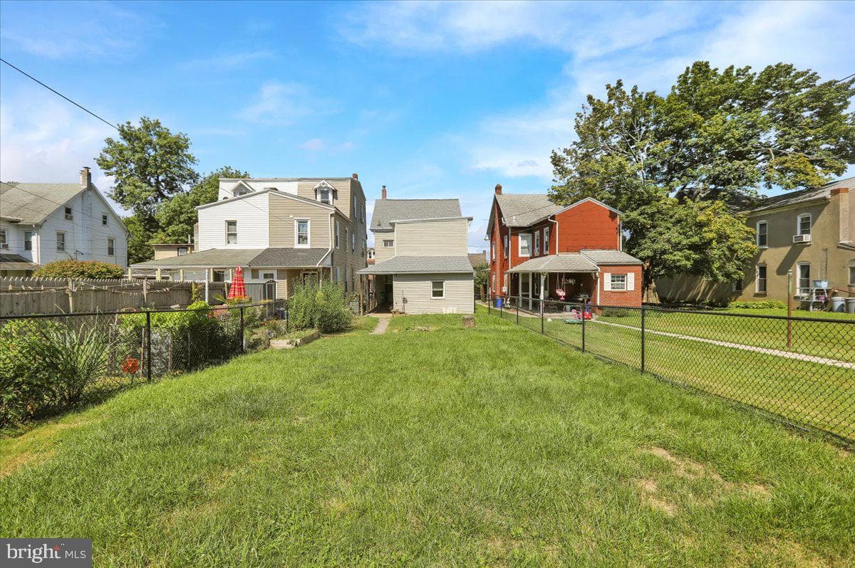 307 S Wyomissing Avenue photo 24
