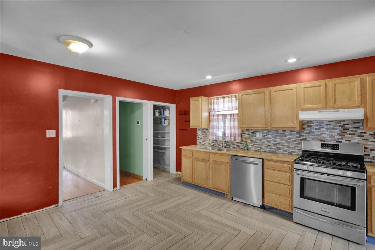 307 S Wyomissing Avenue photo 8
