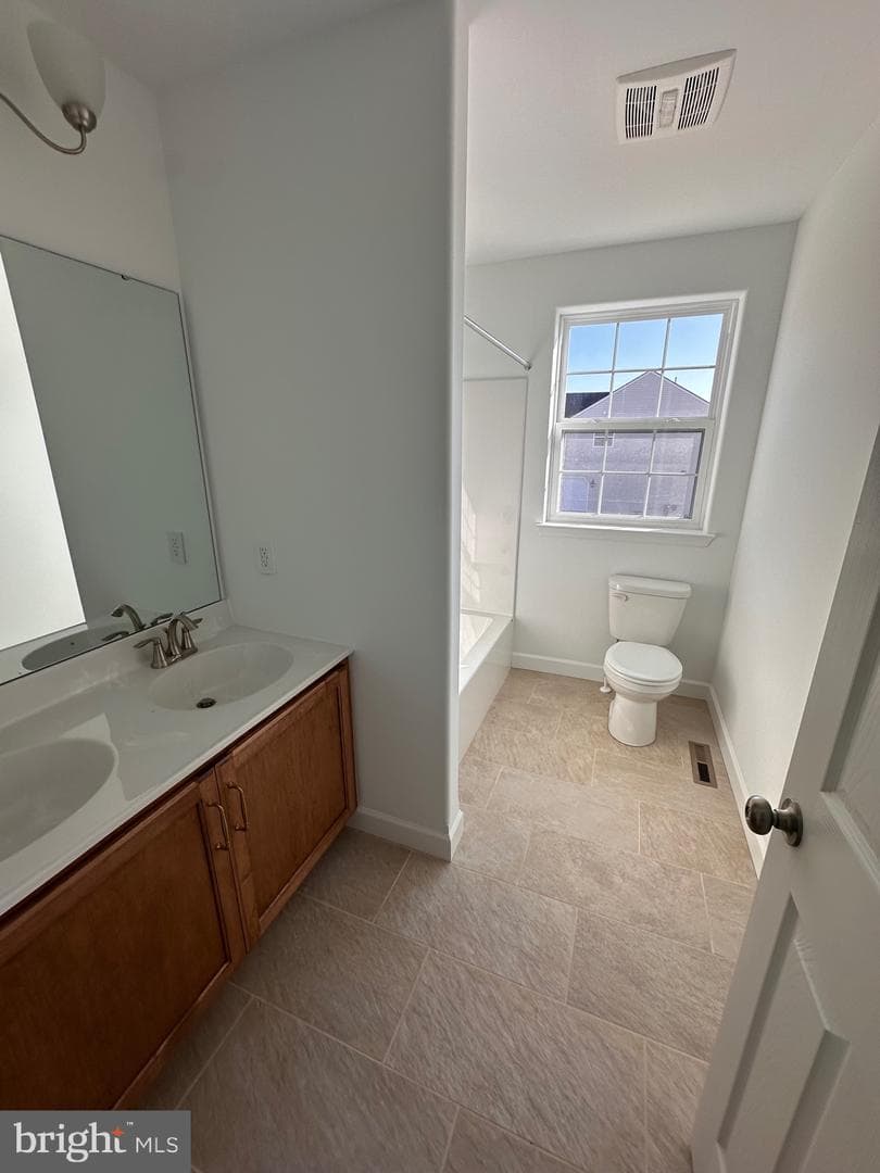 142 Portia Boulevard photo 14