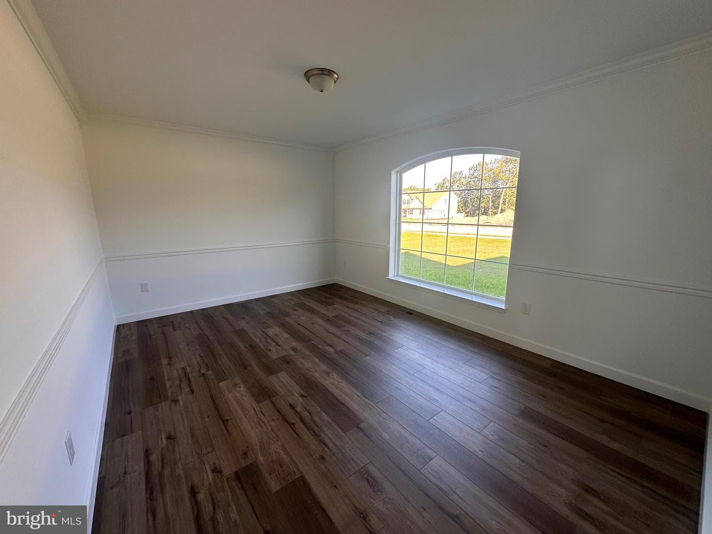 142 Portia Boulevard photo 7