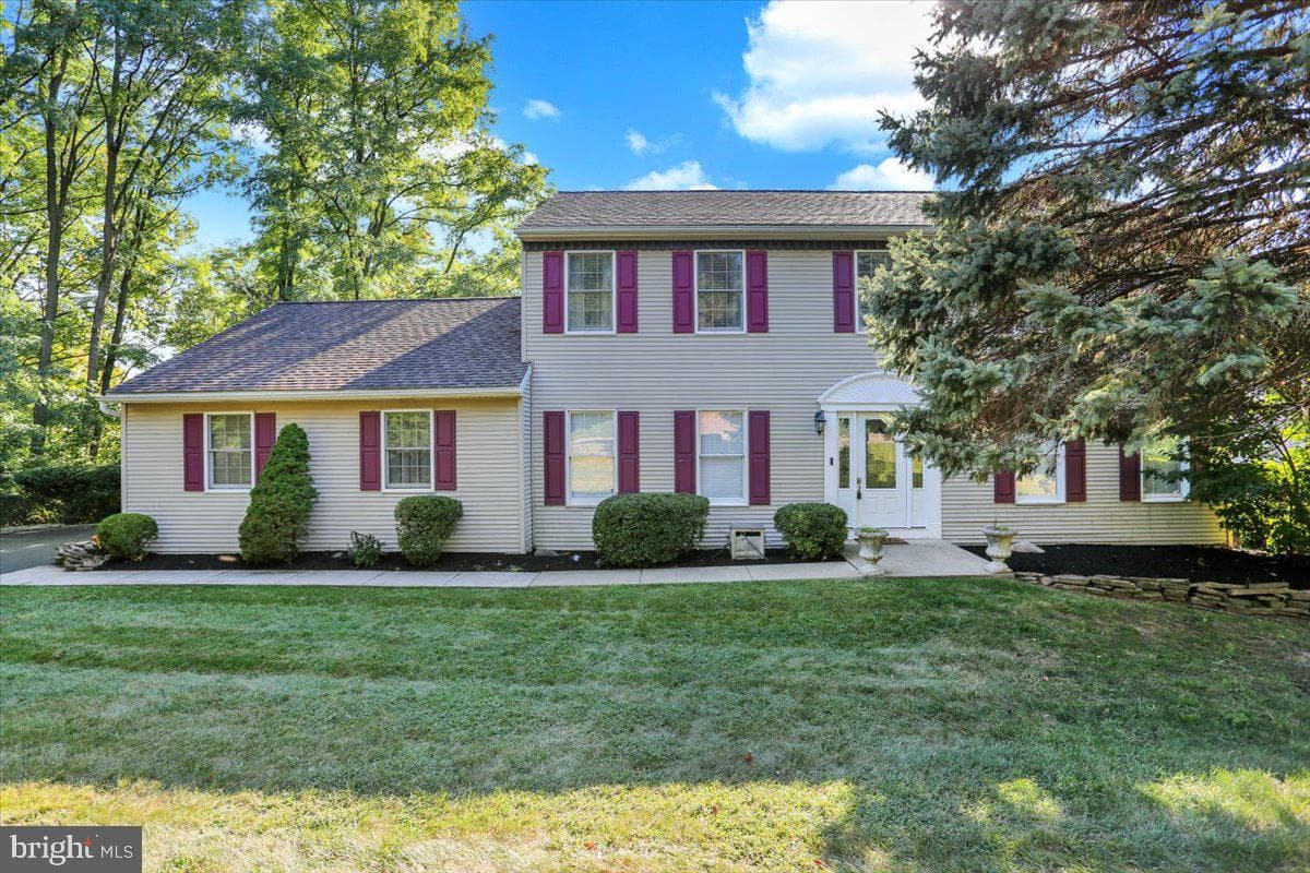 24 Golfview Lane photo 2
