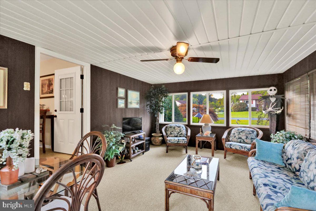 5050 Meadow Lane photo 14