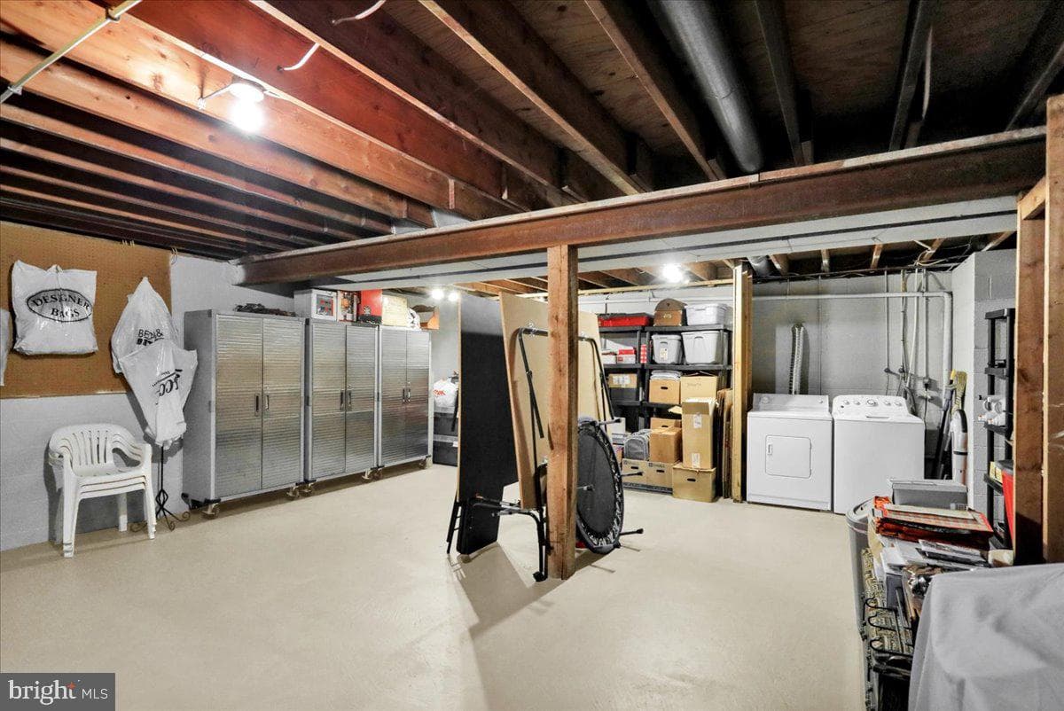 5050 Meadow Lane photo 32