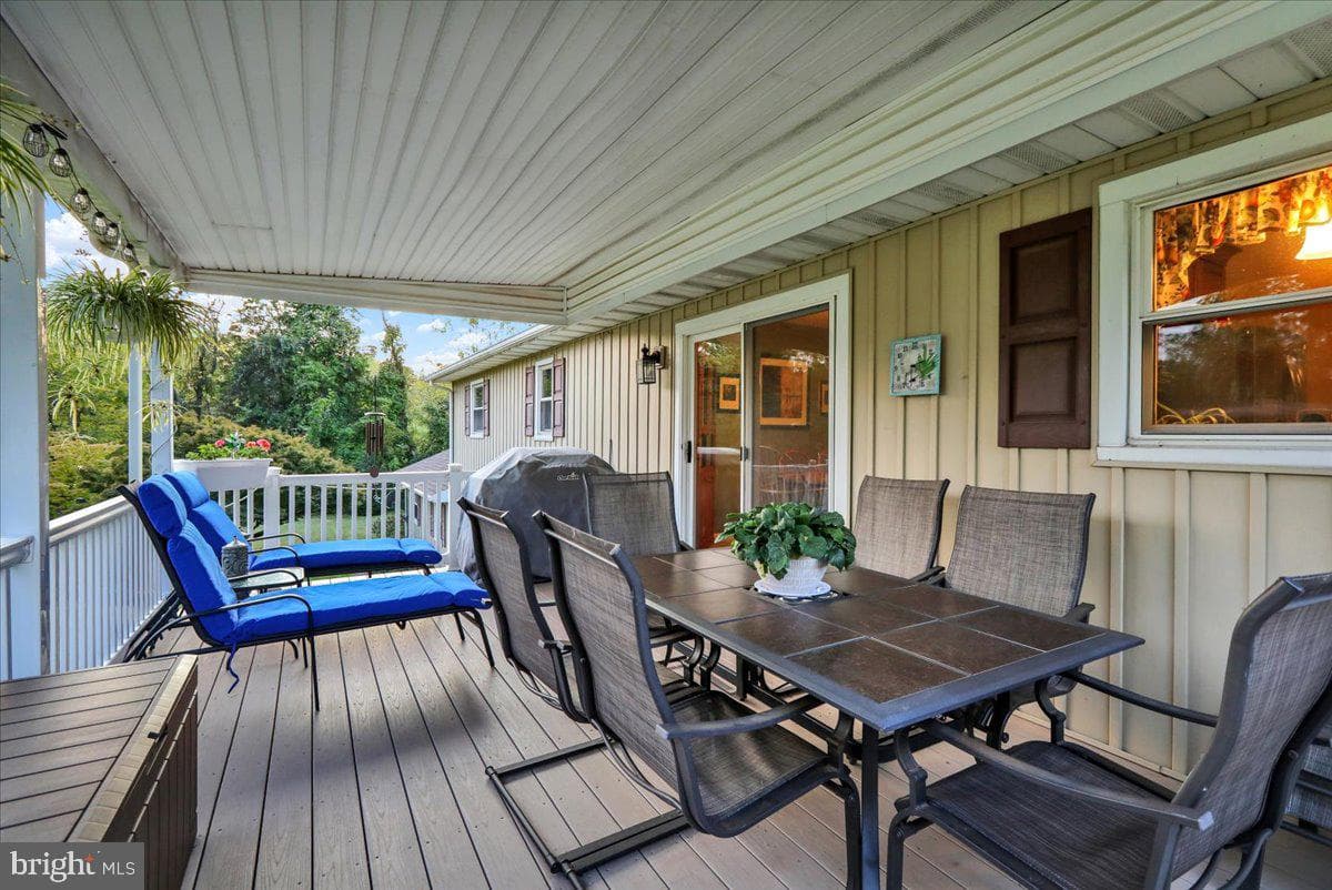 5050 Meadow Lane photo 37