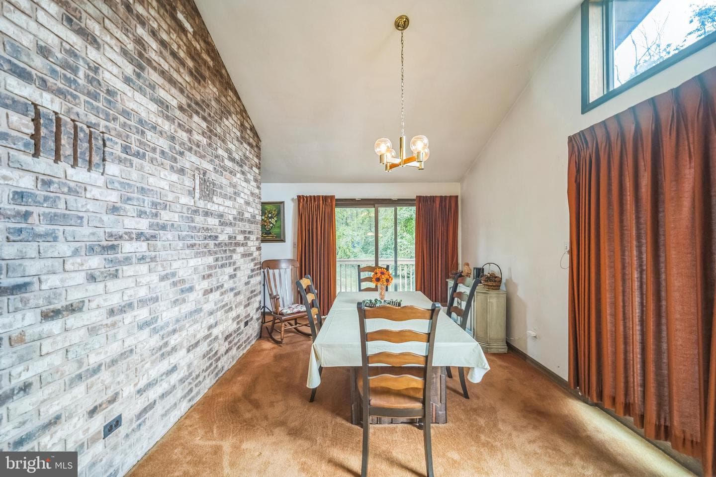 215 Skyline Drive photo 11
