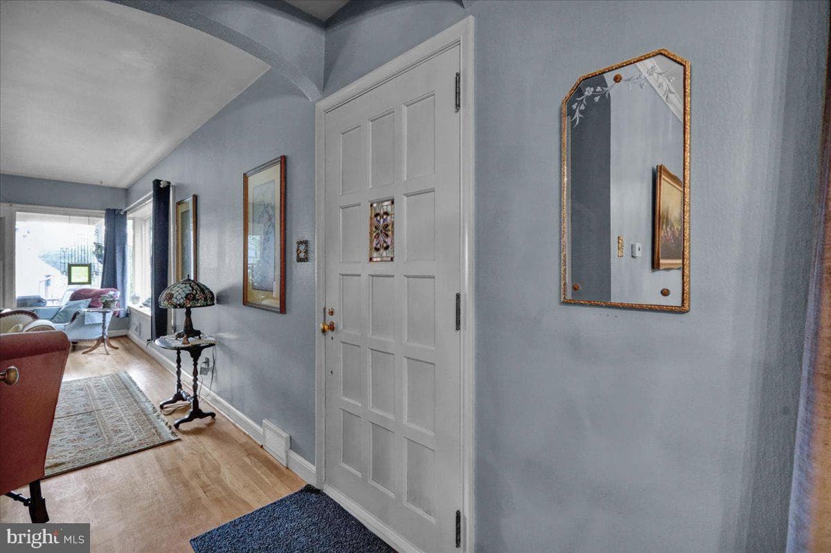185 W Madison Street photo 16