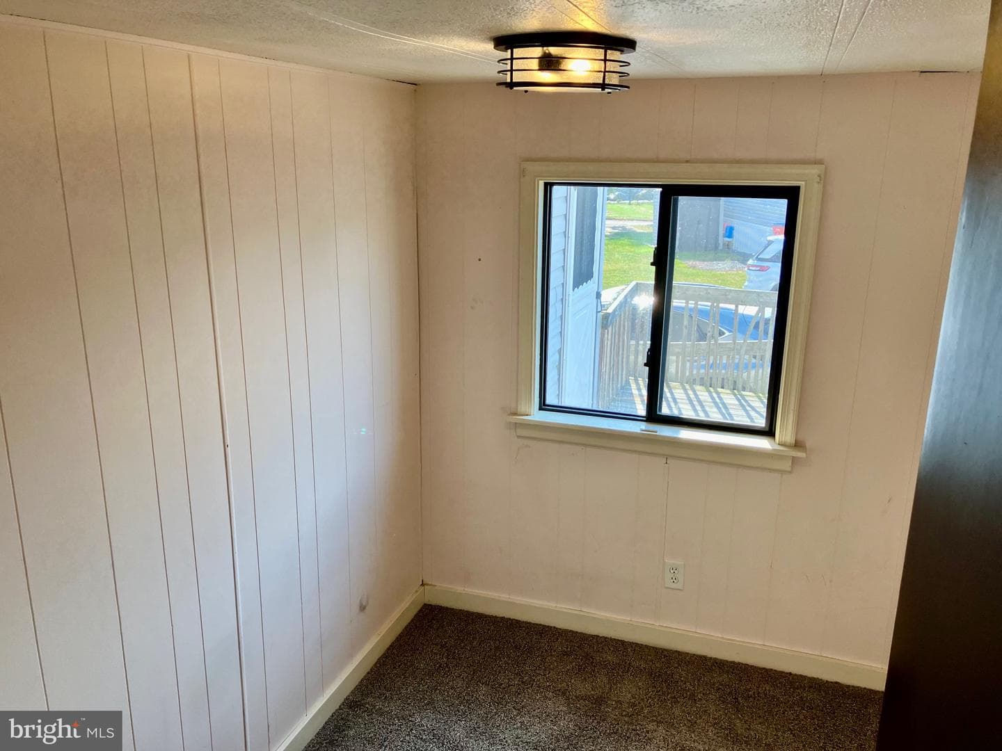 119 Dennis Avenue photo 30