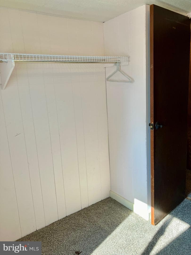 119 Dennis Avenue photo 32