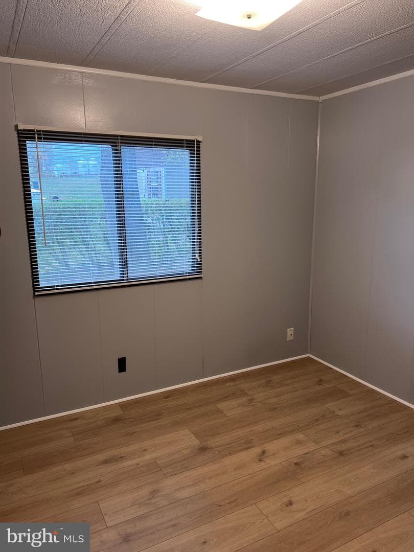 70 Mansfield Drive photo 16