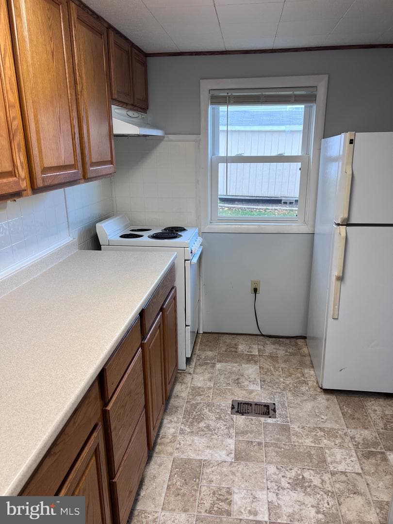 70 Mansfield Drive photo 22