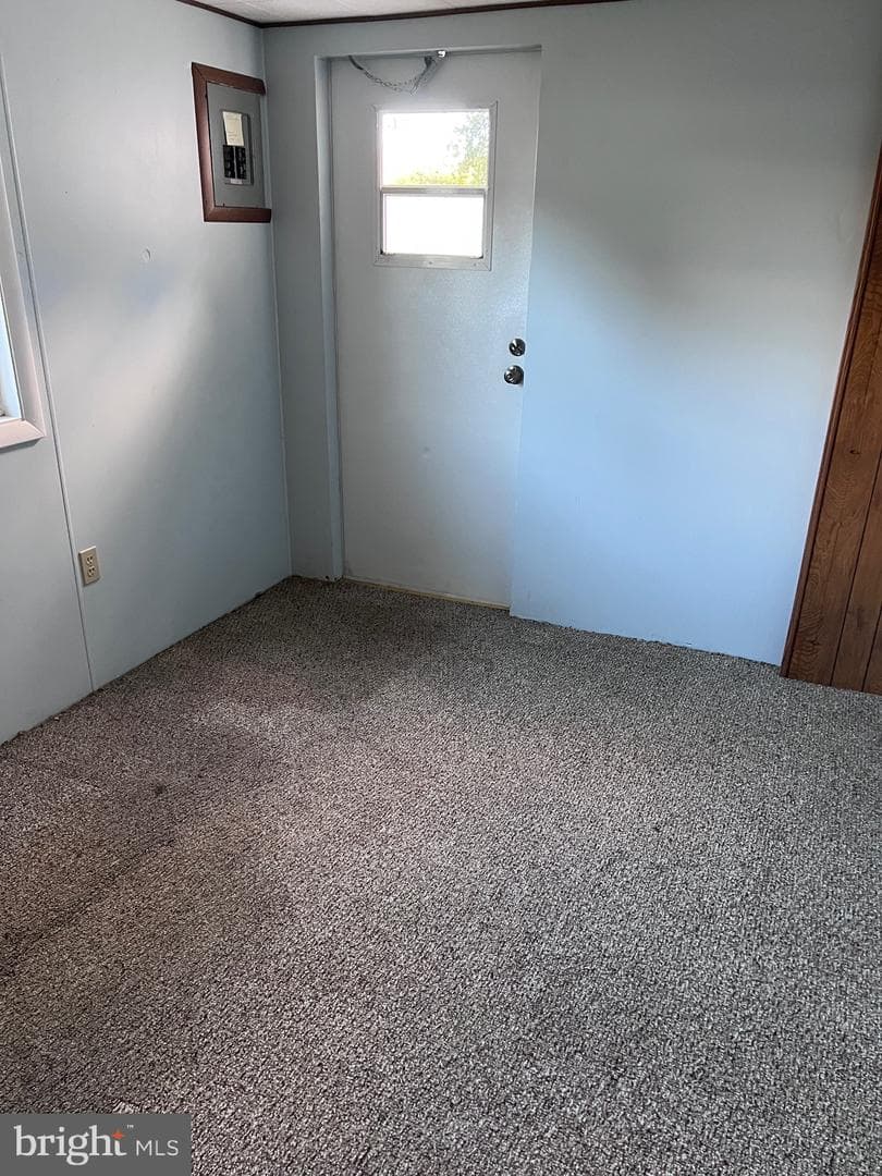 70 Mansfield Drive photo 24