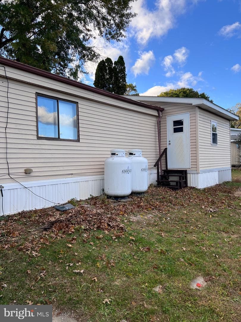 70 Mansfield Drive photo 3