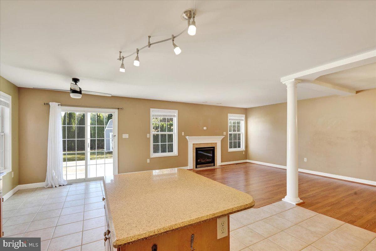 303 Diane Avenue photo 18