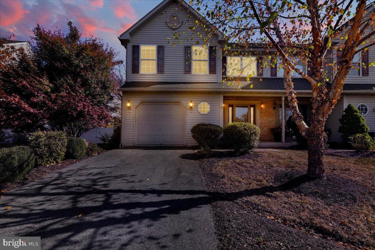 303 Diane Avenue photo 2