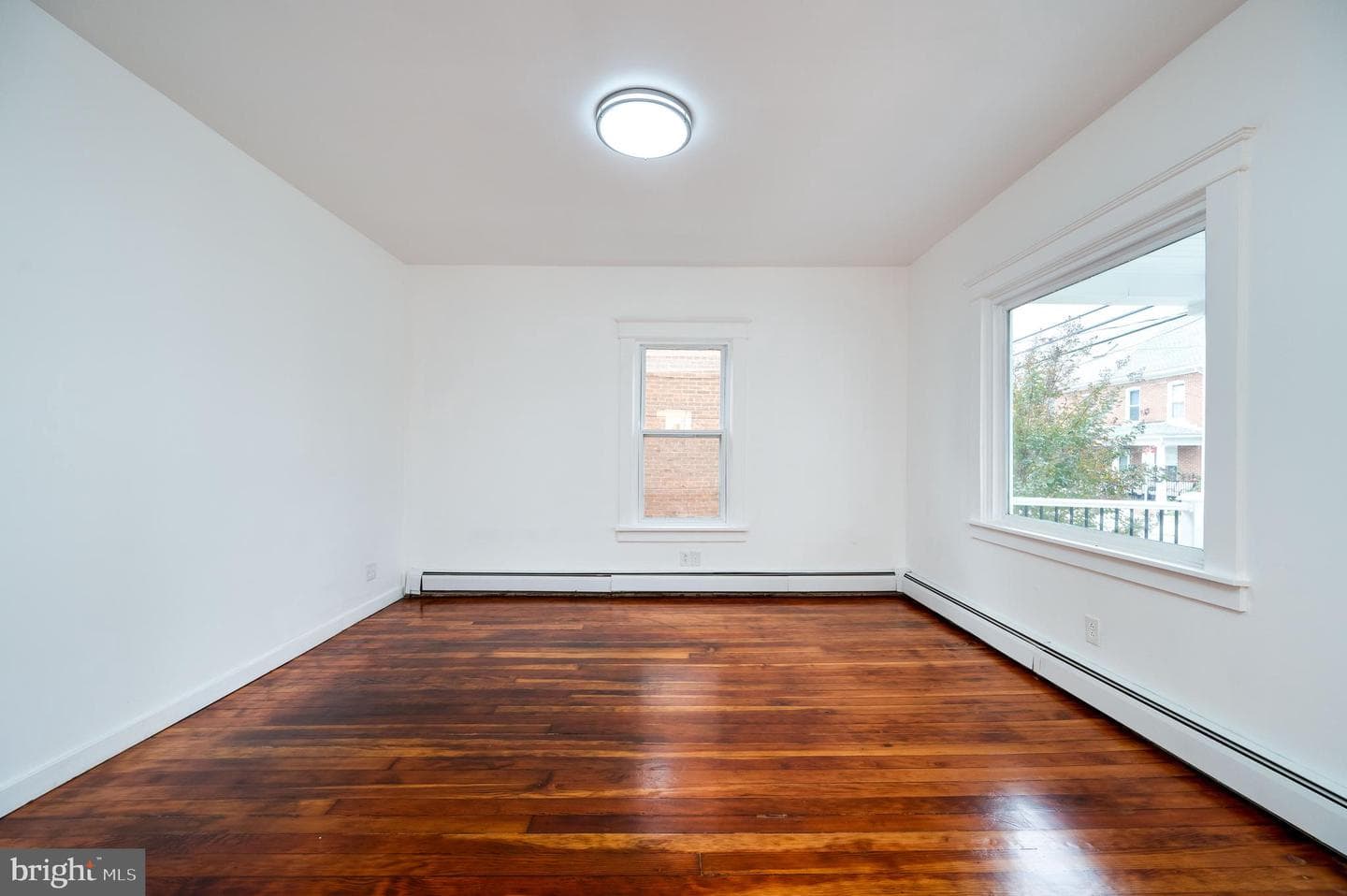 114 N Franklin Street photo 19