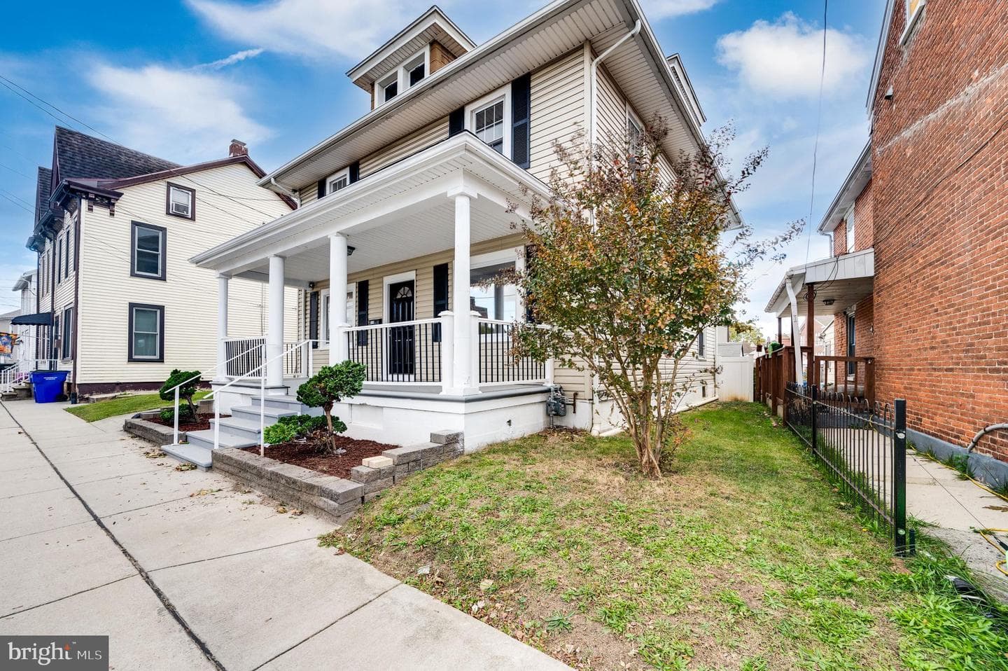 114 N Franklin Street photo 2
