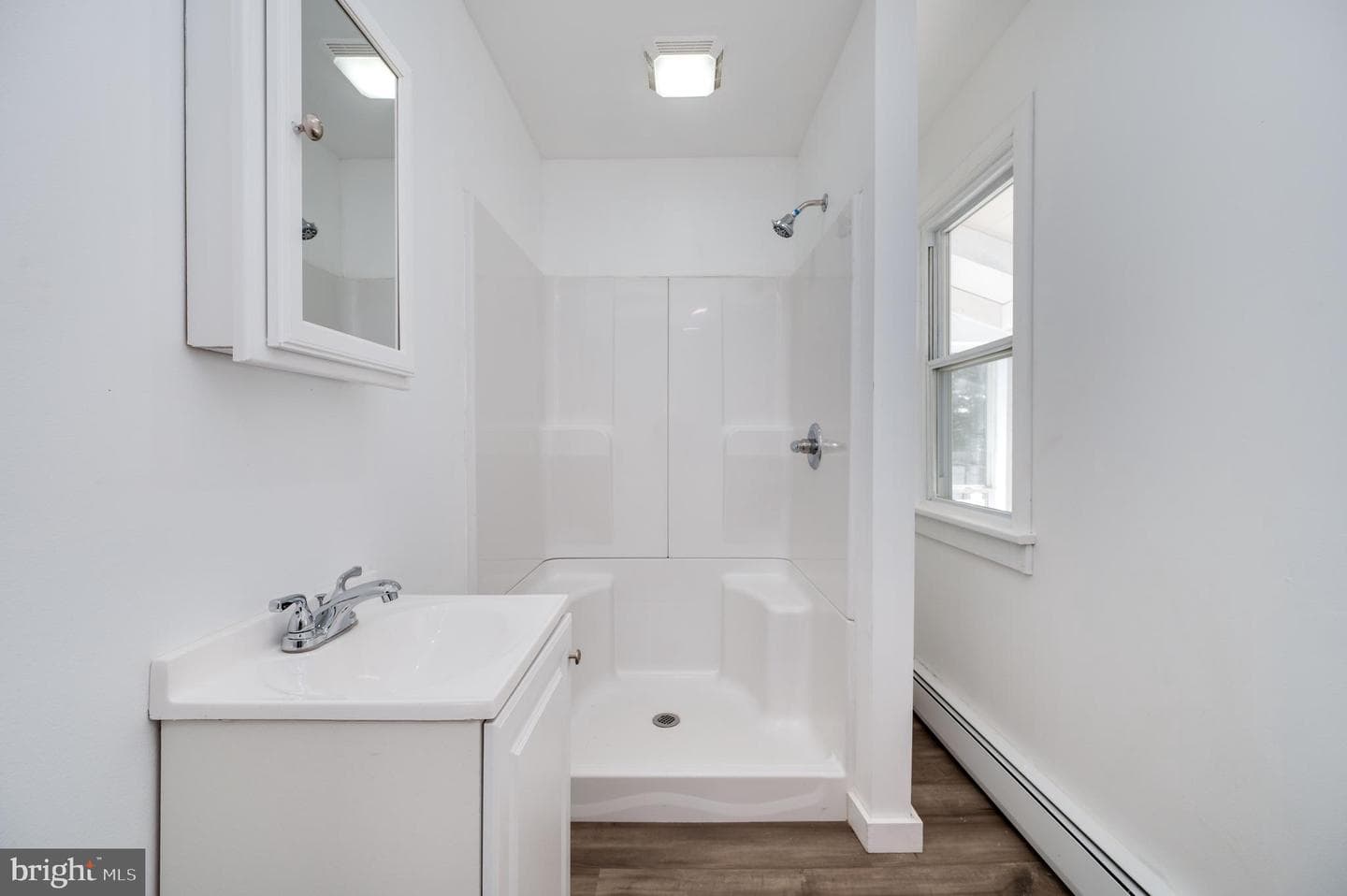 114 N Franklin Street photo 29