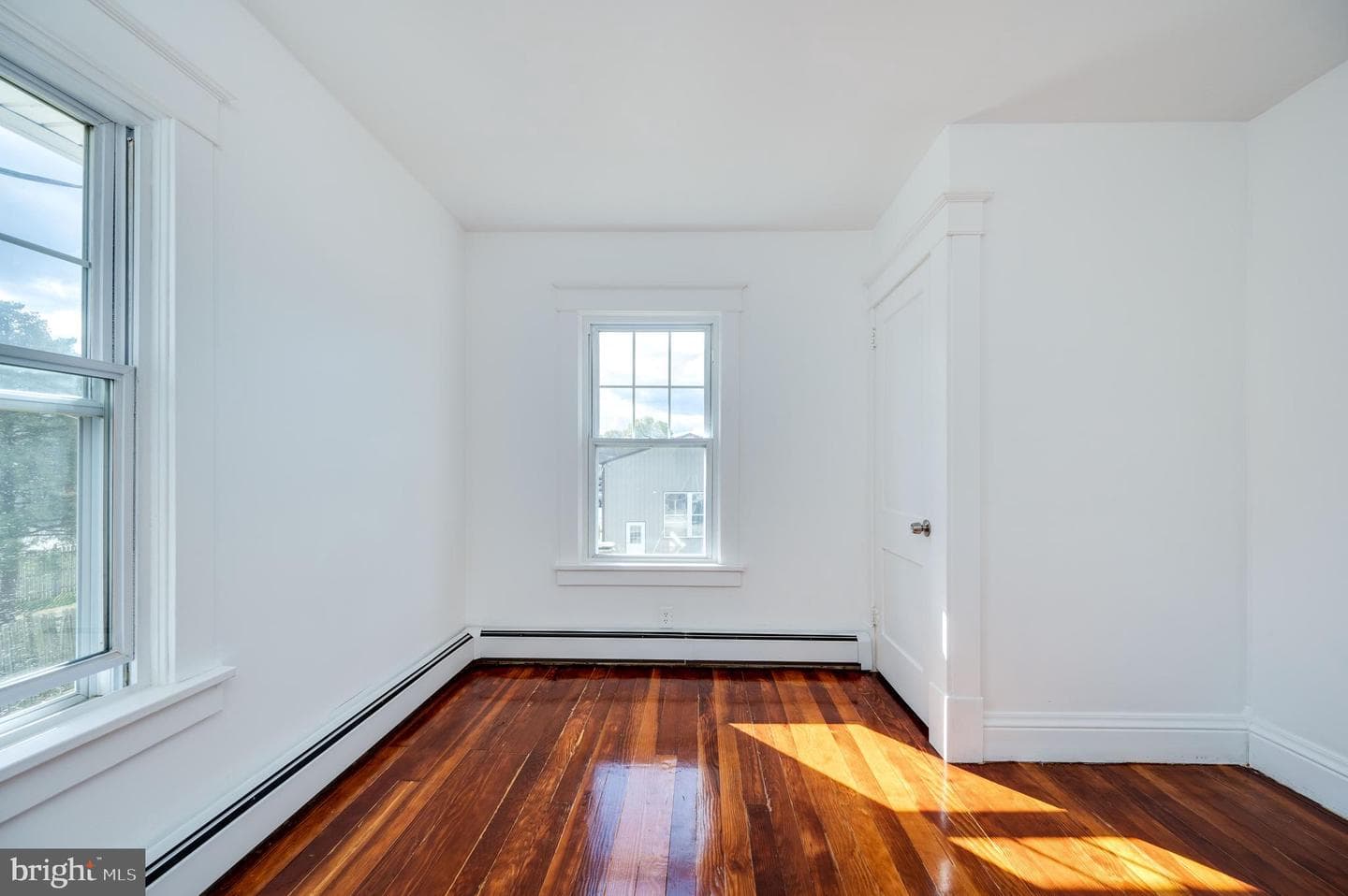 114 N Franklin Street photo 46