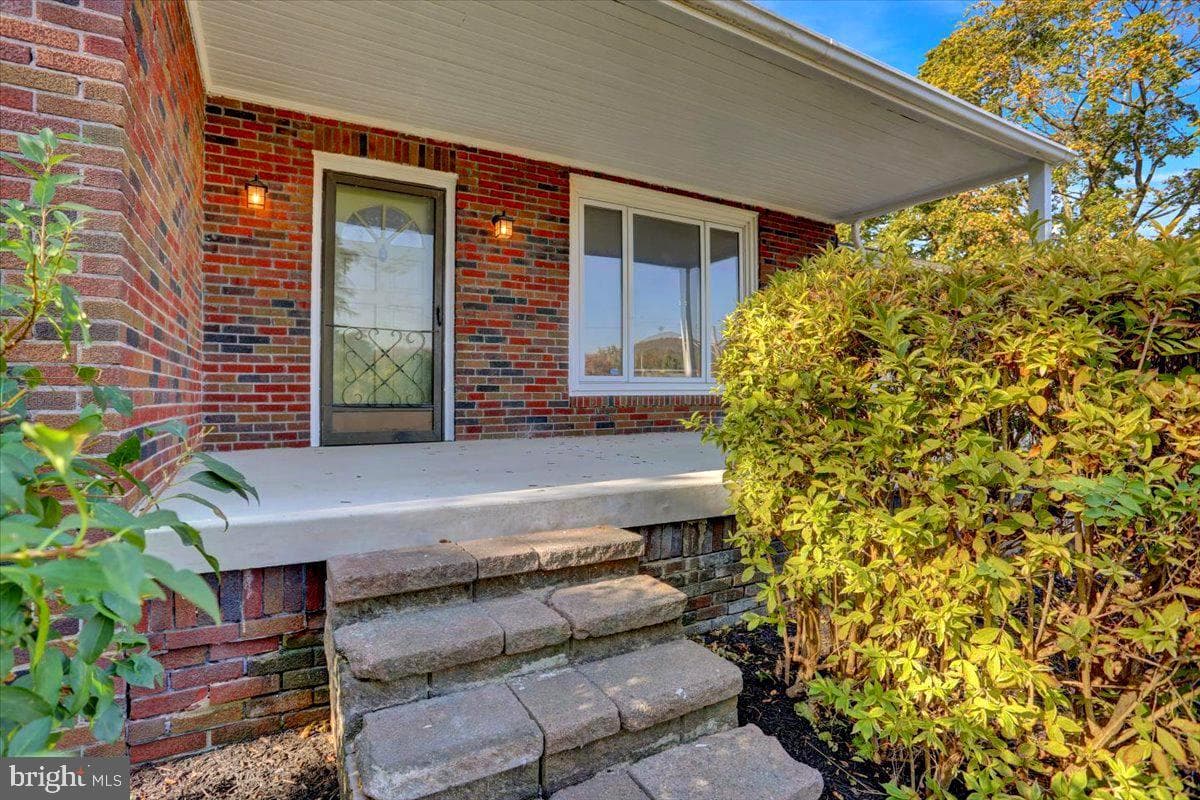 3900 Romig Avenue photo 2