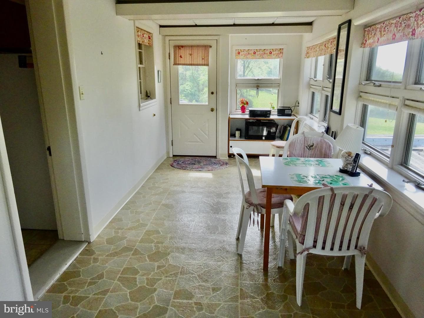 371 Wegman Road photo 48