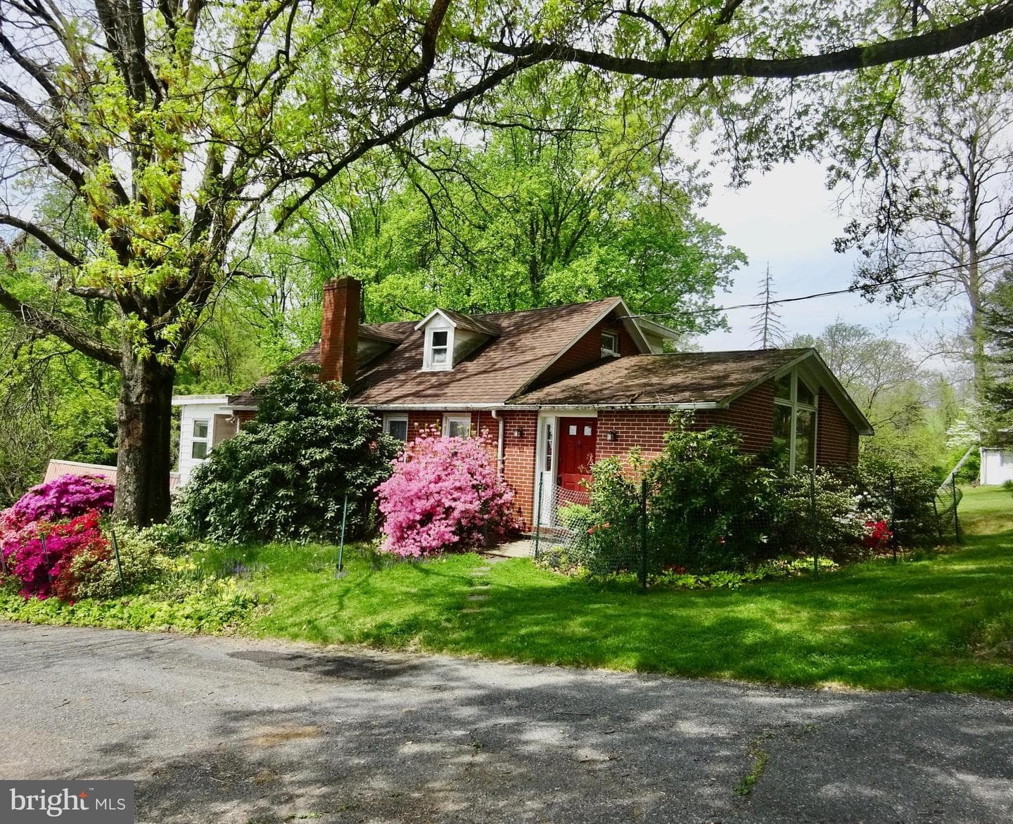 371 Wegman Road photo 58