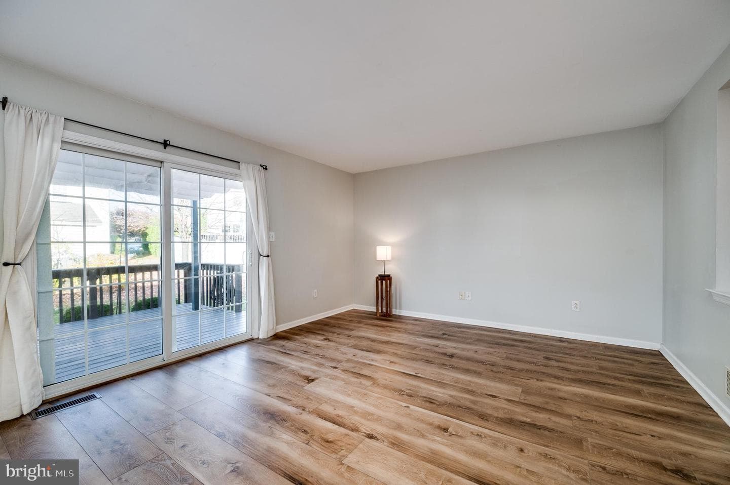 111 Canberra Court photo 19