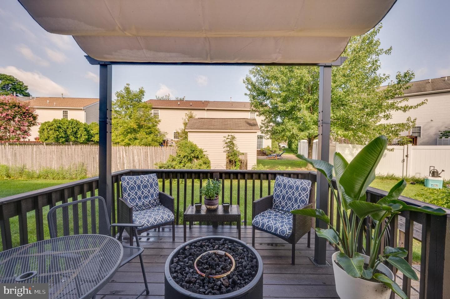 111 Canberra Court photo 40