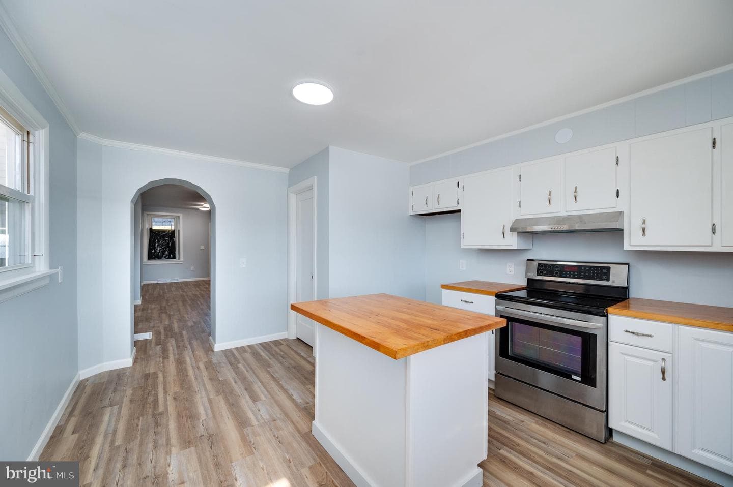 54 N Centre Avenue photo 14