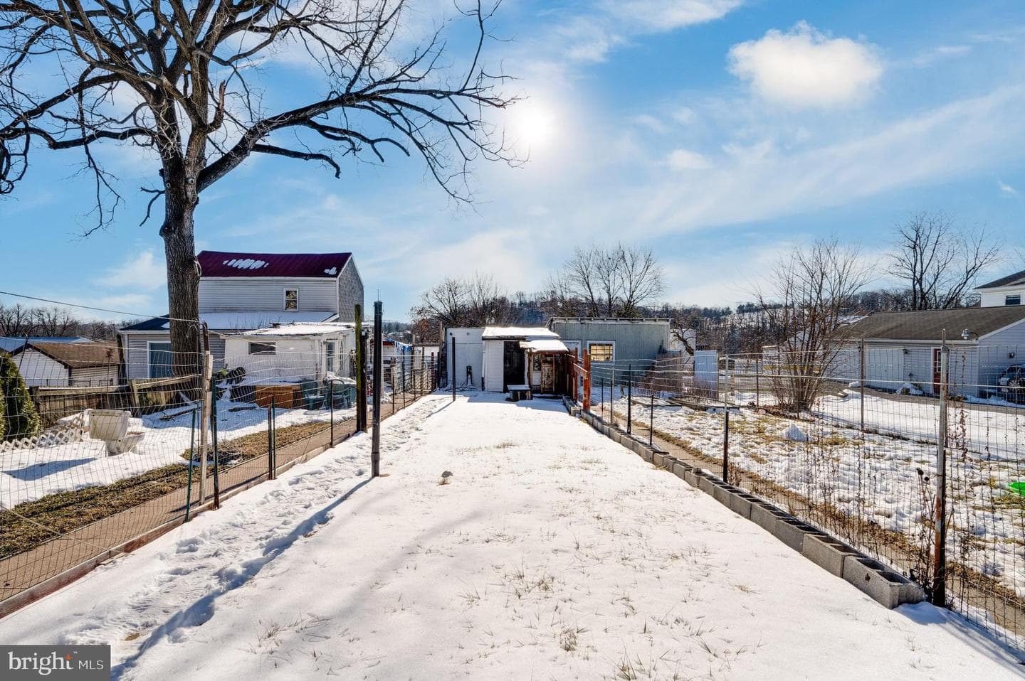 54 N Centre Avenue photo 37