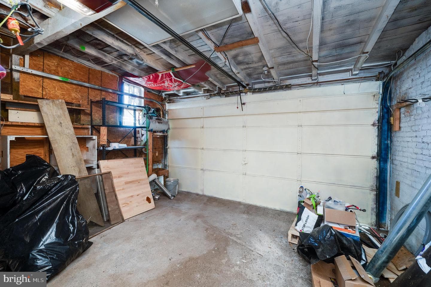 54 N Centre Avenue photo 39