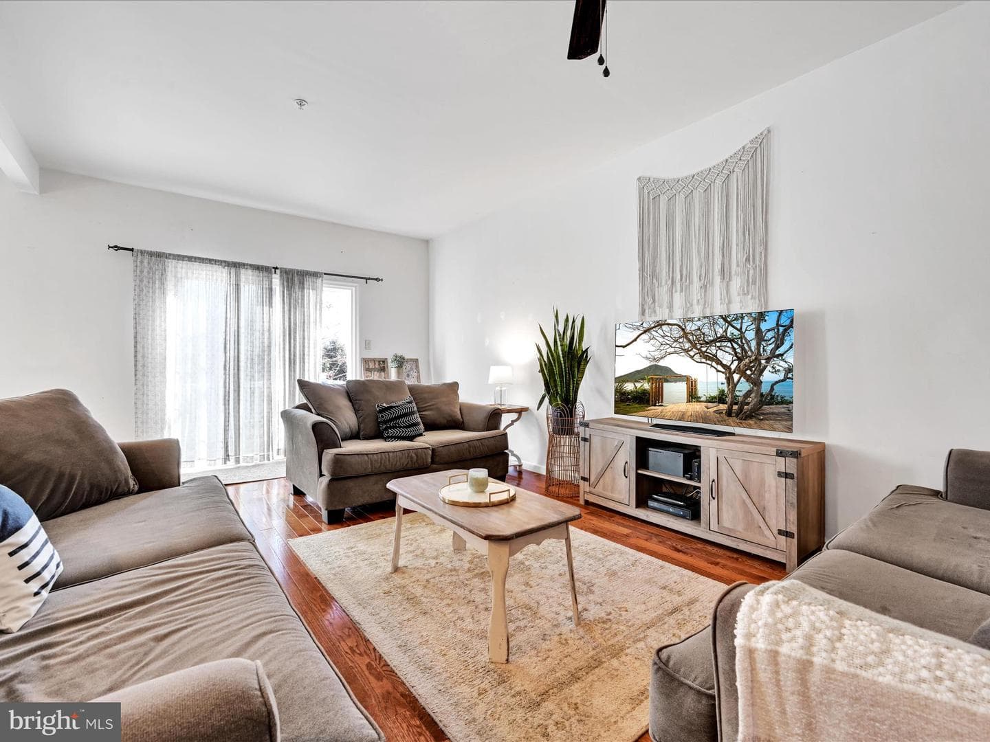 53 Emily Court photo 5